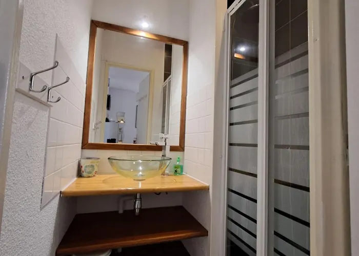 De Aux Abords Du D'hourtin * Hourtin