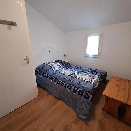 Chalet De Aux Abords Du D'hourtin *