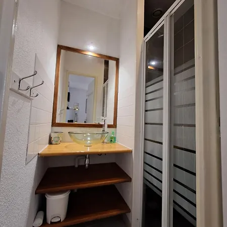 De Aux Abords Du D'hourtin * Hourtin